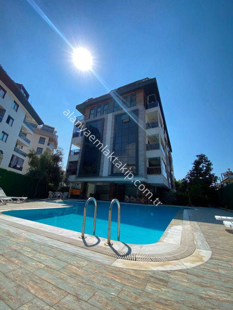 ALANYA HACET’TE DENİZE 150 METRE SATILIK EŞYALI 2+1 DAİRE