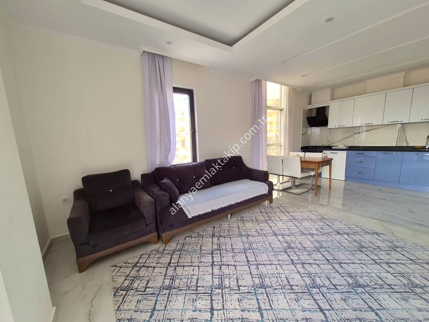 ALANYA MAHMUTLAR’IN KALBİNDE KİRALIK EŞYALI 2+1 LÜKS DAİRE