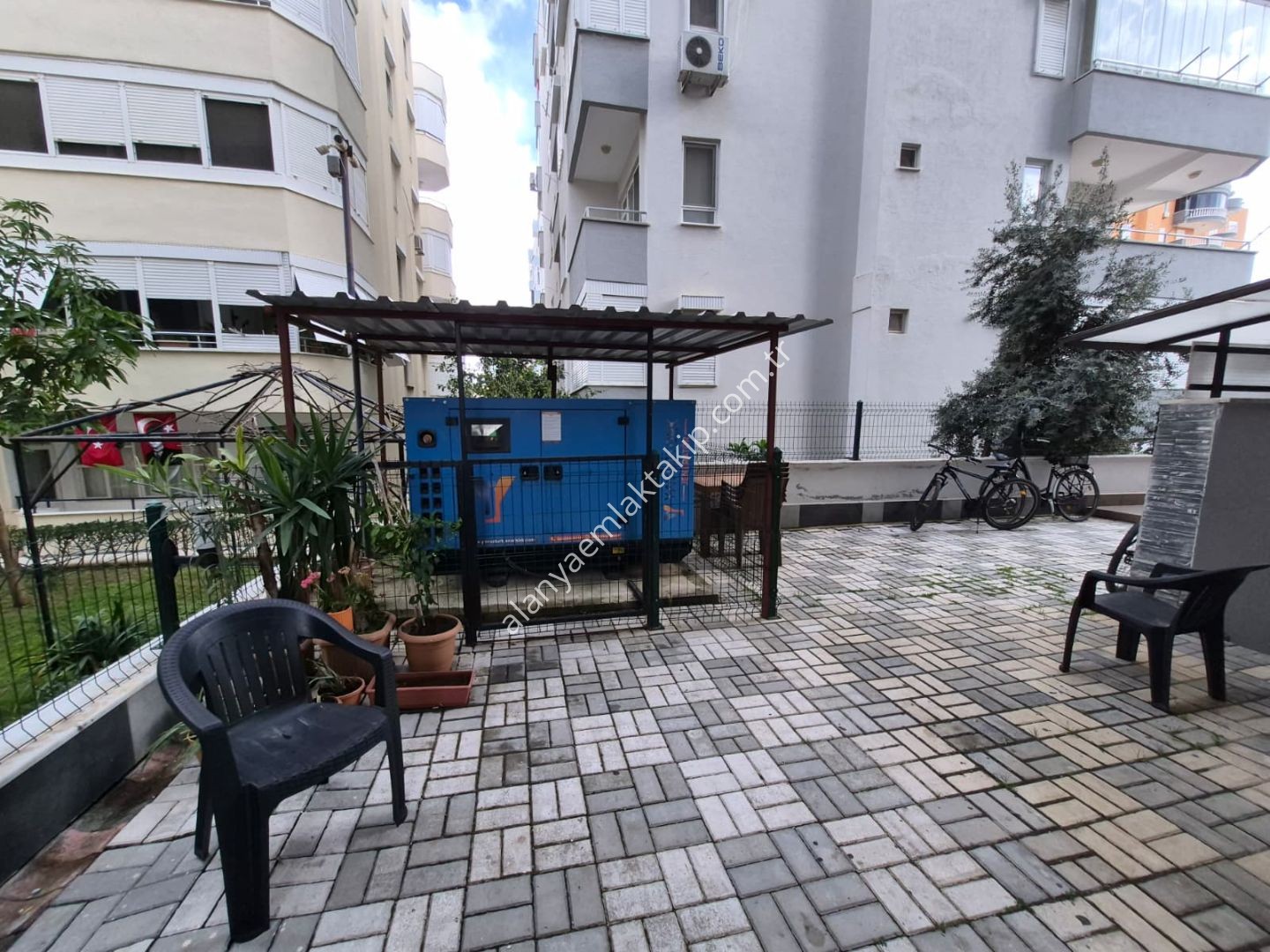 ALANYA MAHMUTLAR’IN KALBİNDE SATILIK EŞYALI 2+1 LÜKS DUBLEKS