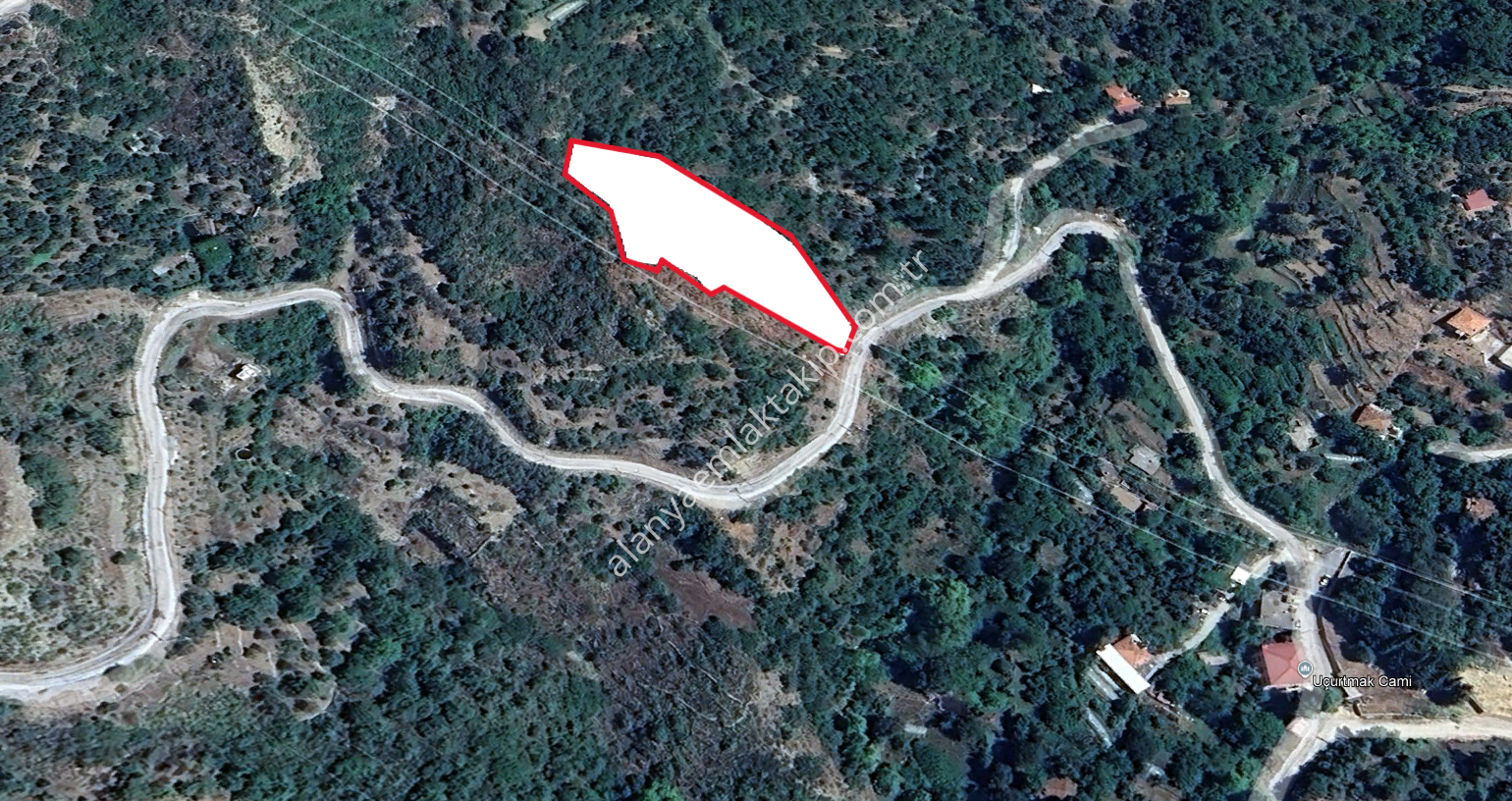 ALANYA MAHMUTSEYDİ MAHALLESİ'NDE SATILIK 3.000 m² YATIRIMLIK TARLA
